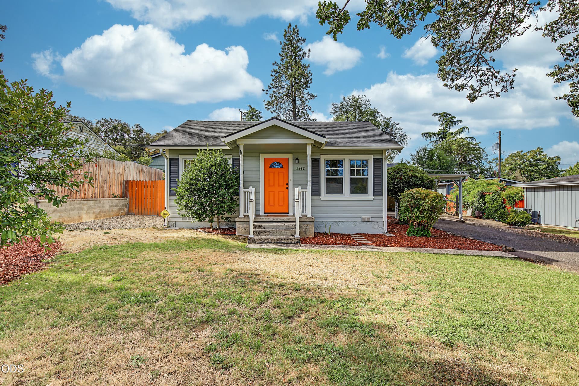 03-3(c). Photo 3 of 27, 2222 Aloha Avenue, Medford, OR 97504