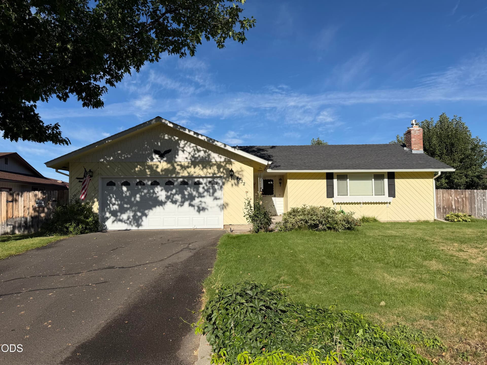 Primary Photo. Photo 1 of 38, 4832 Glenwood Drive, Klamath Falls, OR 97603