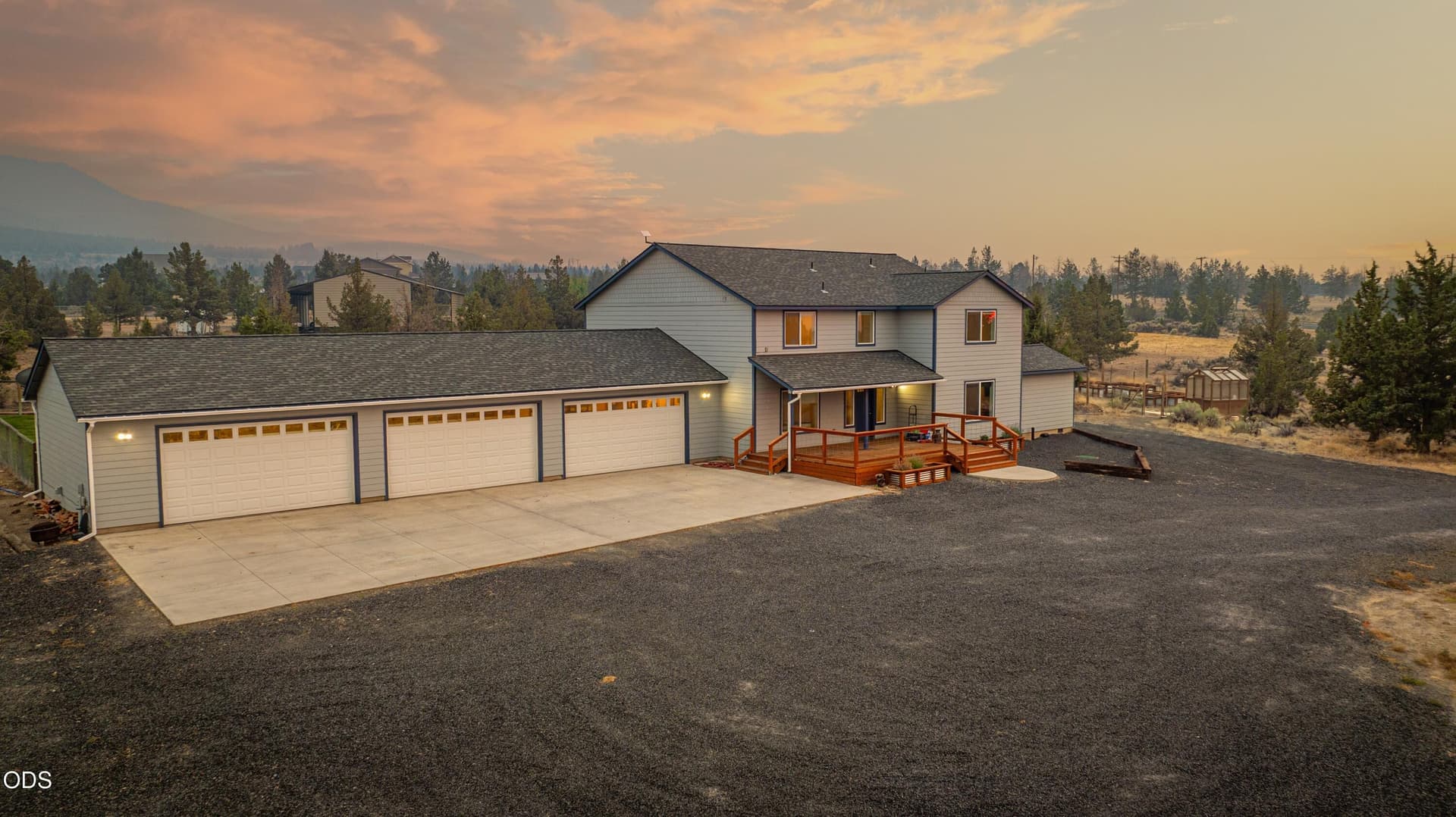 96-print-Riley_Visuals_011_Twilight. Photo 2 of 48, 8620 SW Copley Road, Powell Butte, OR 97753