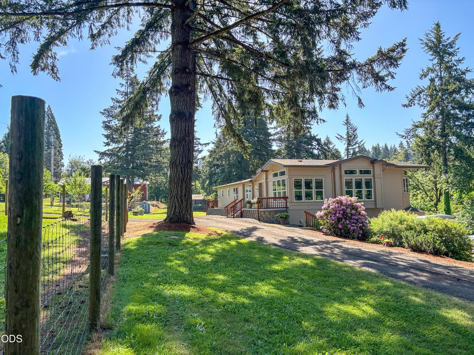 202nd Driveway. Photo 2 of 45, 15612 SE 202nd Avenue, Damascus, OR 97015