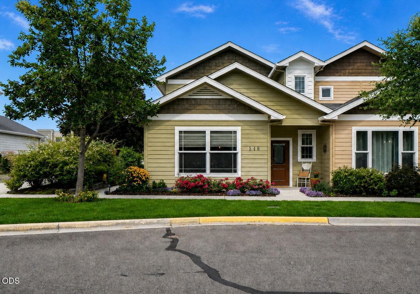 Primary. Photo 1 of 20, 546 Blue Moon Drive, Central Point, OR 97502