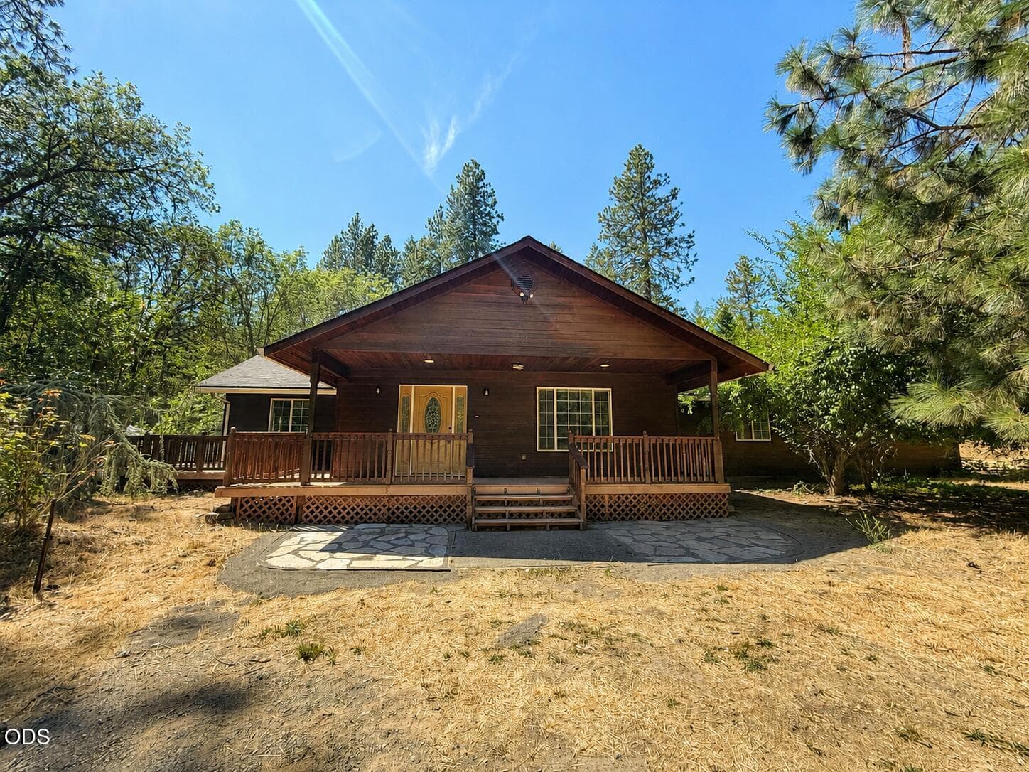 Front Exterior View. Photo 3 of 26, 5118 Williams Highway, Grants Pass, OR 97527