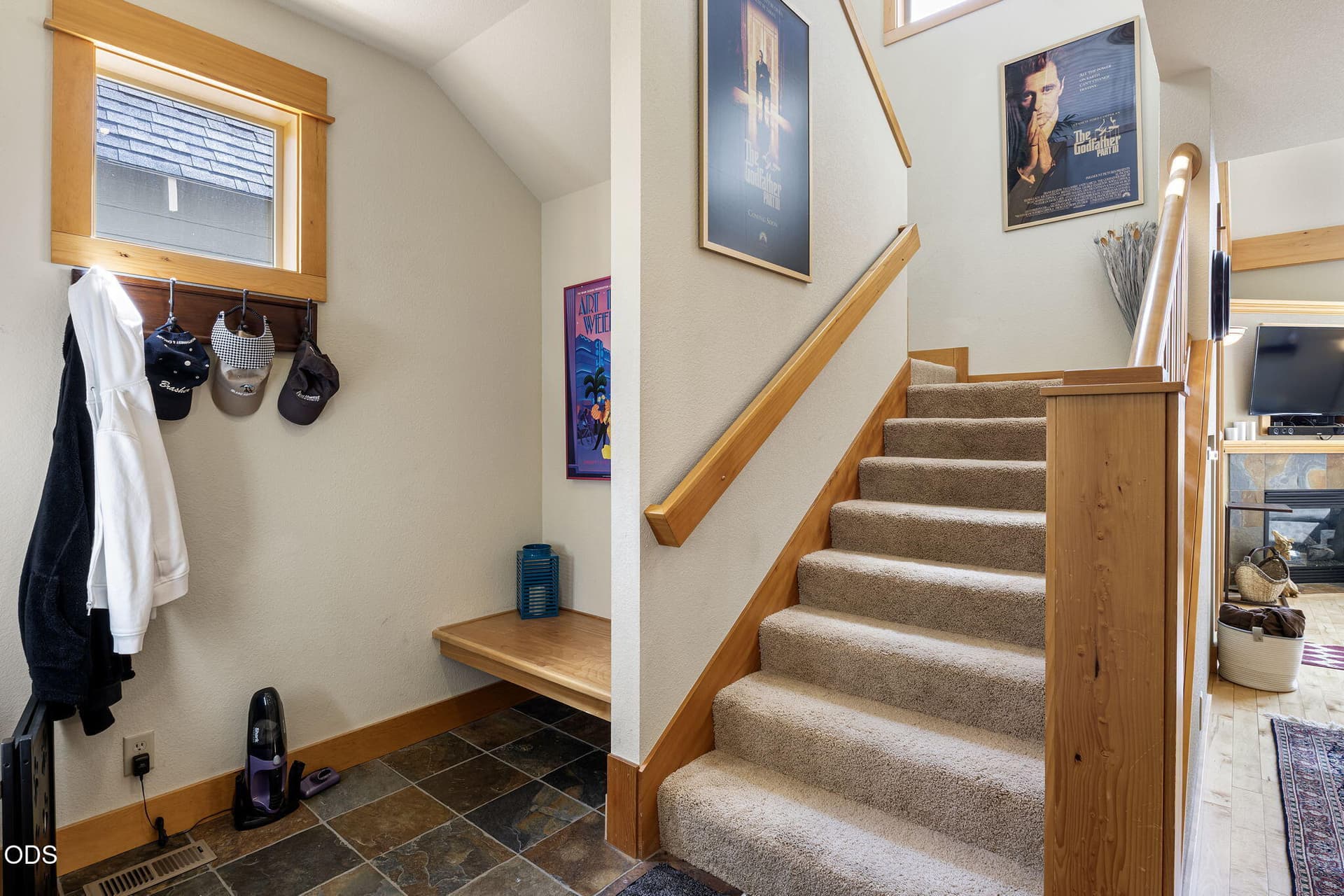 11-web-or-mls-11122-bunk-house-ln. Photo 2 of 21, 11122 Bunk House Lane, Redmond, OR 97756