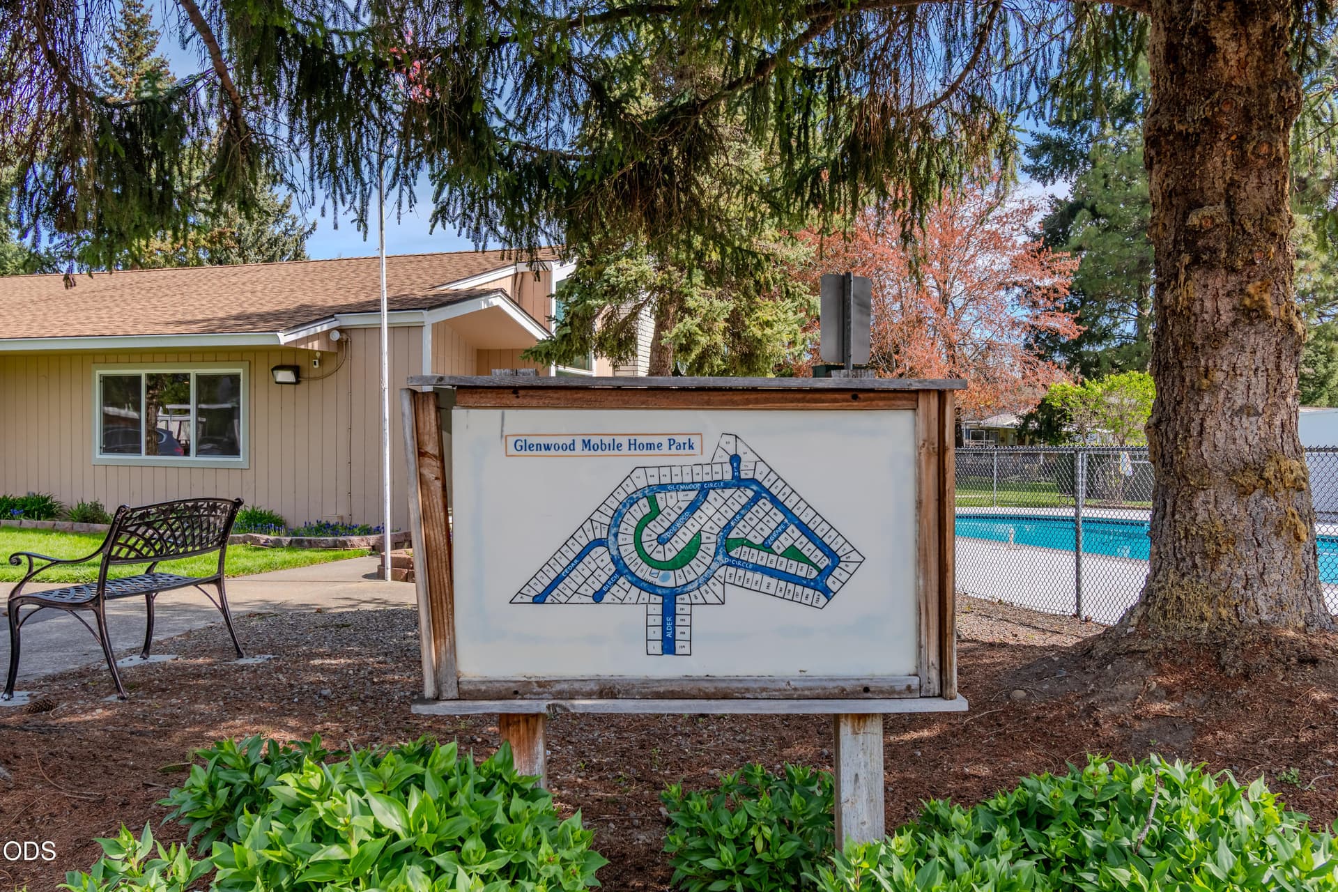 Glenwood Park_3431 S Pac Hwy (2). Photo 4 of 24, 3431 S Pacific Highway Unit SPC 147, Medford, OR 97501