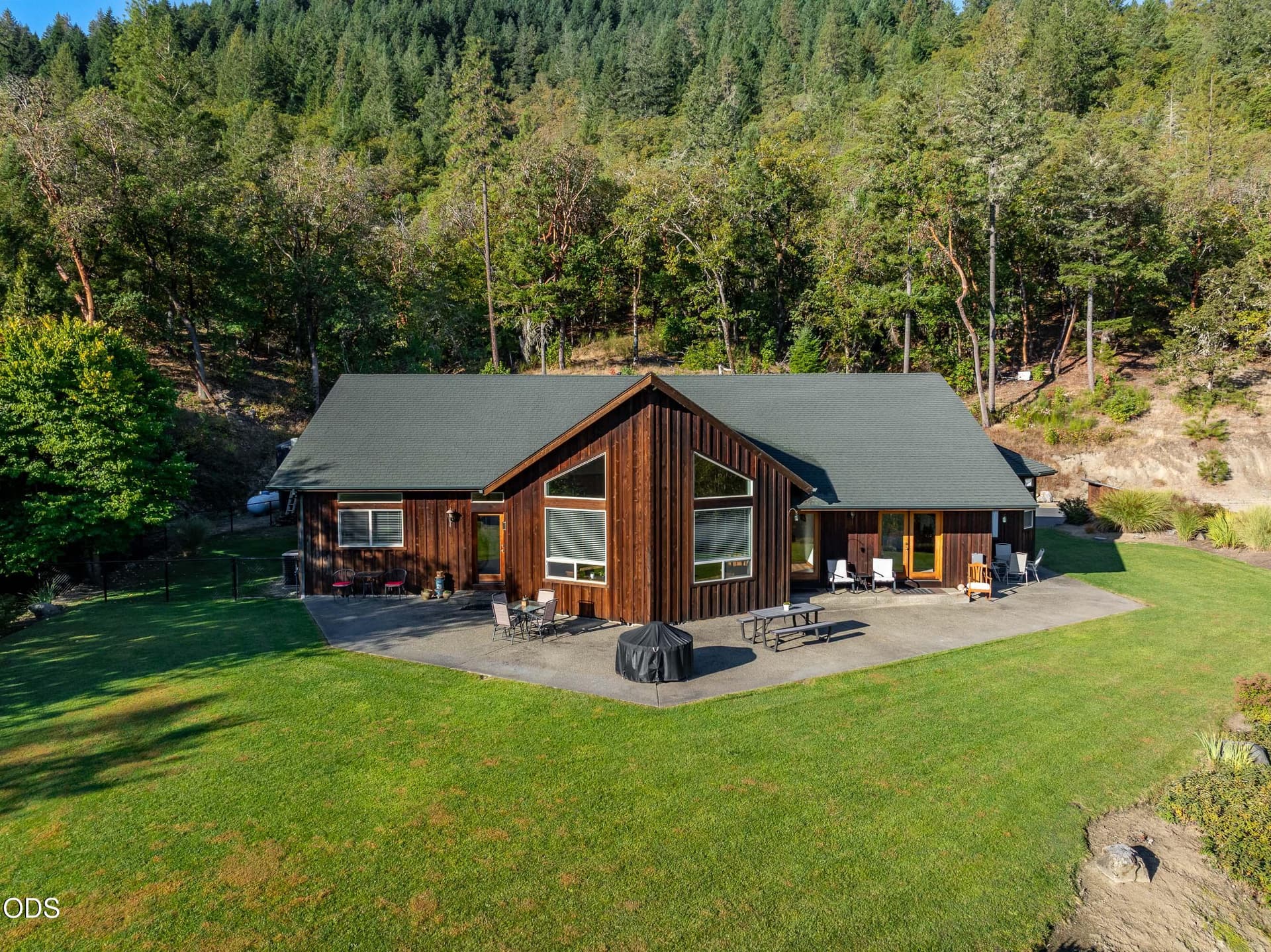 DRONE (8 of 8). Photo 4 of 65, 850 Riverbanks Road, Grants Pass, OR 97527