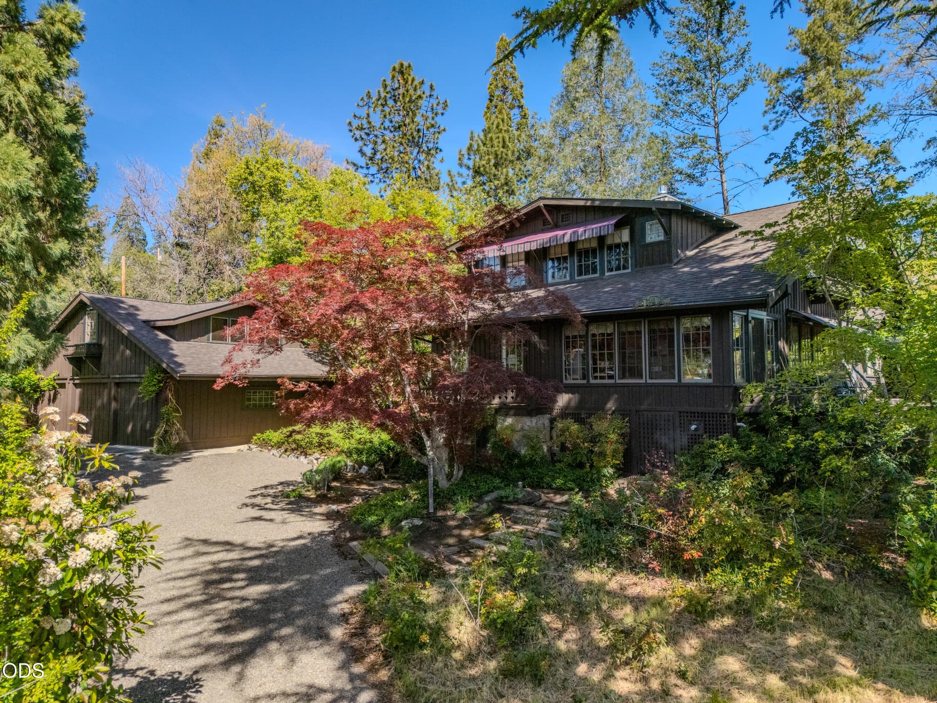 01-33. Photo 1 of 69, 2569 Old Stage Road, Medford, OR 97502