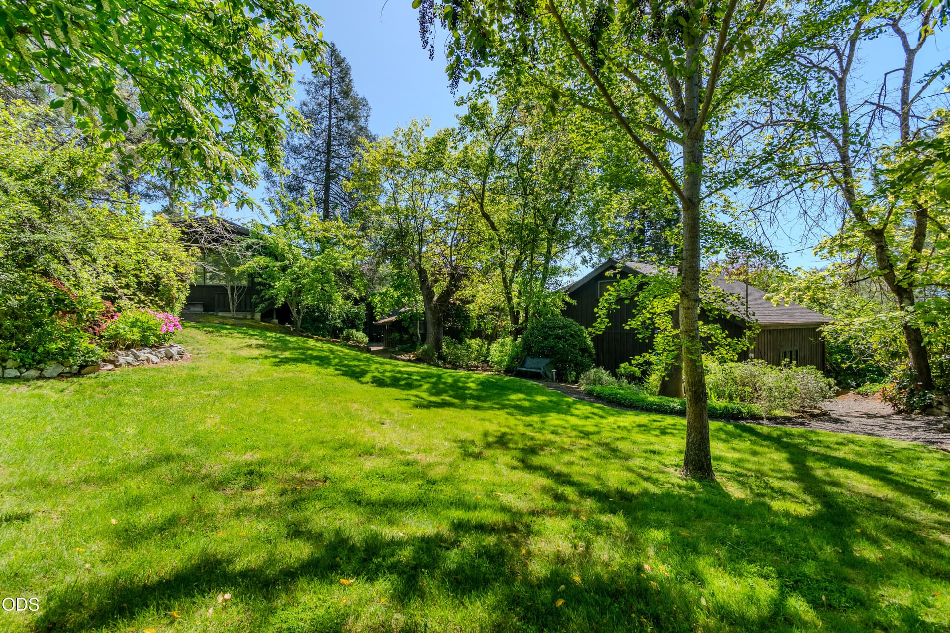 01-17. Photo 5 of 69, 2569 Old Stage Road, Medford, OR 97502