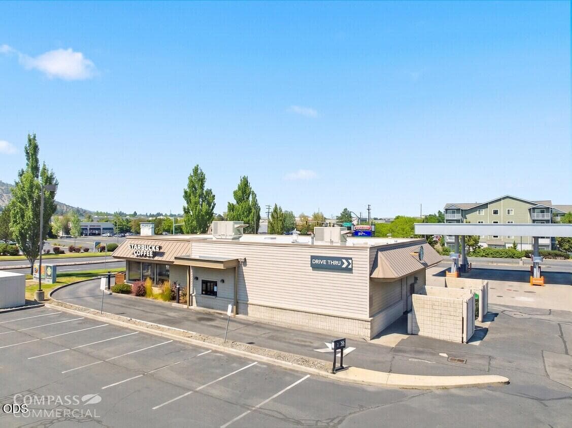 Exterior. Photo 1 of 1, 583 NE Bellevue Drive, Bend, OR 97701