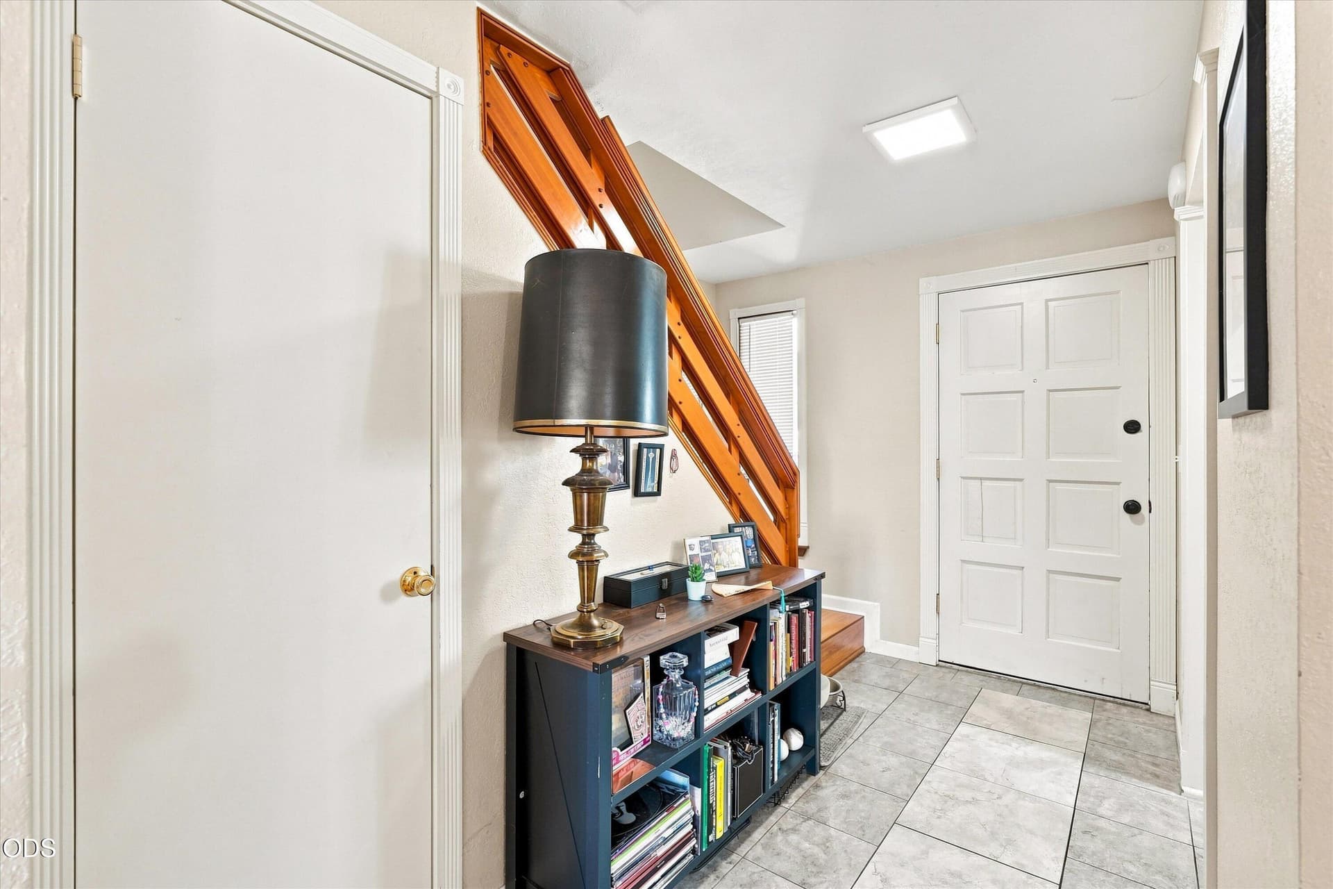 Entry. Photo 3 of 30, 1111 Stevens Street Unit 5, Medford, OR 97504