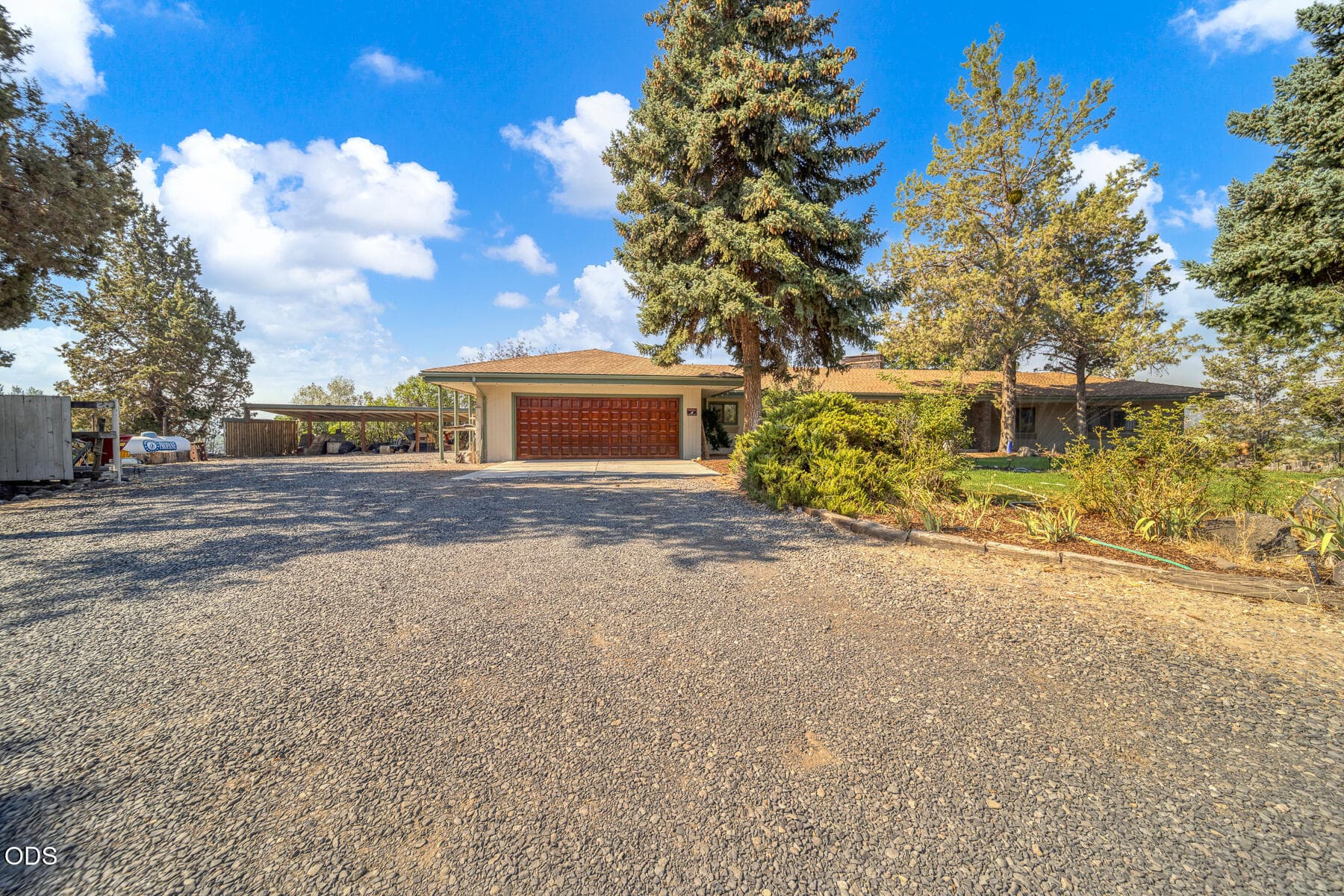 03. Photo 3 of 50, 2900 NE Barnes Road, Prineville, OR 97754