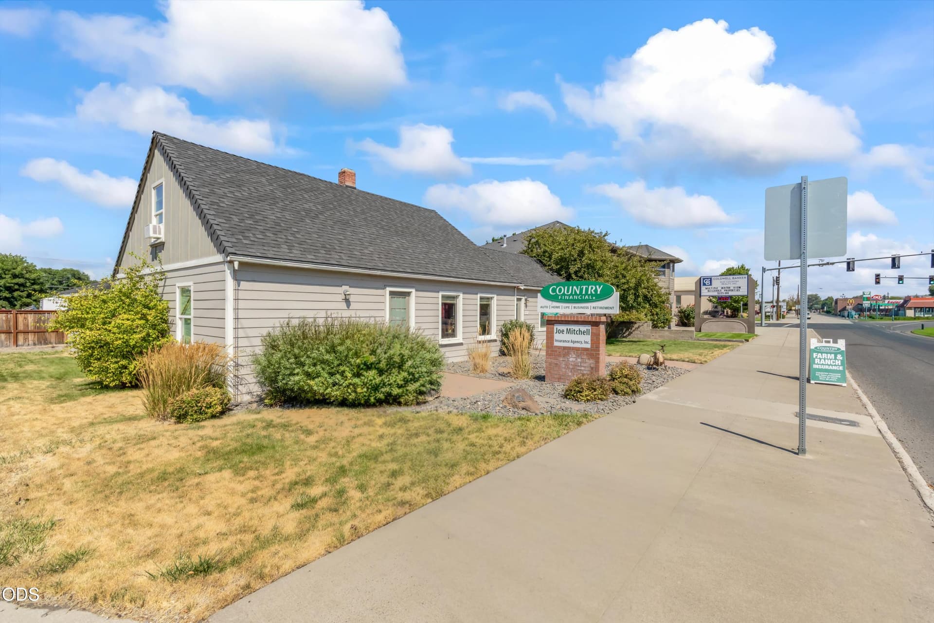 02. Photo 2 of 23, 727 NW 3rd Street, Prineville, OR 97754