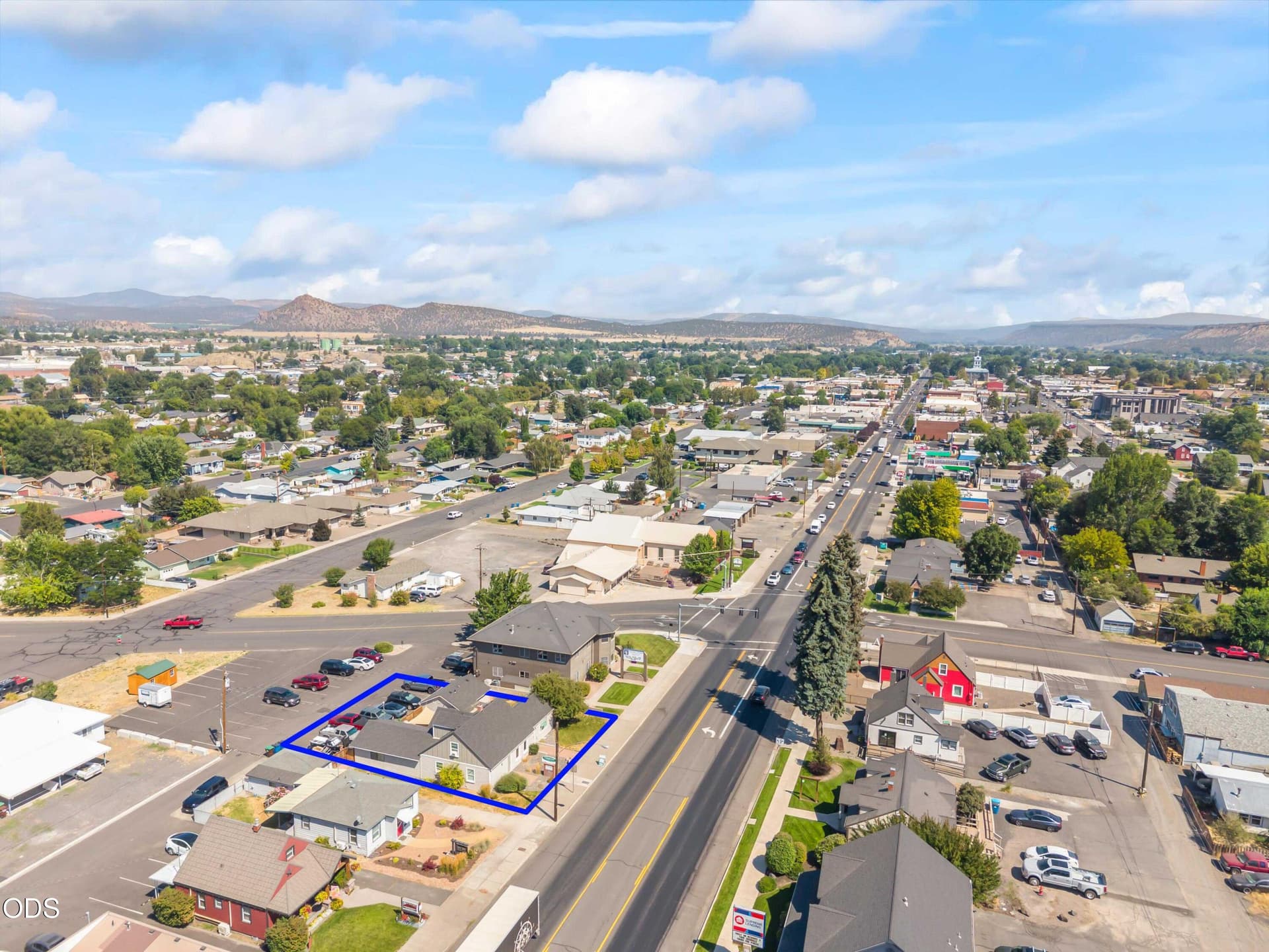 4.1. Photo 5 of 23, 727 NW 3rd Street, Prineville, OR 97754