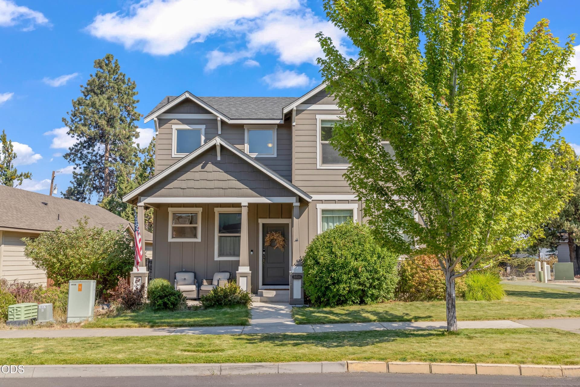 Front. Photo 2 of 30, 20530 Mutt Court, Bend, OR 97701