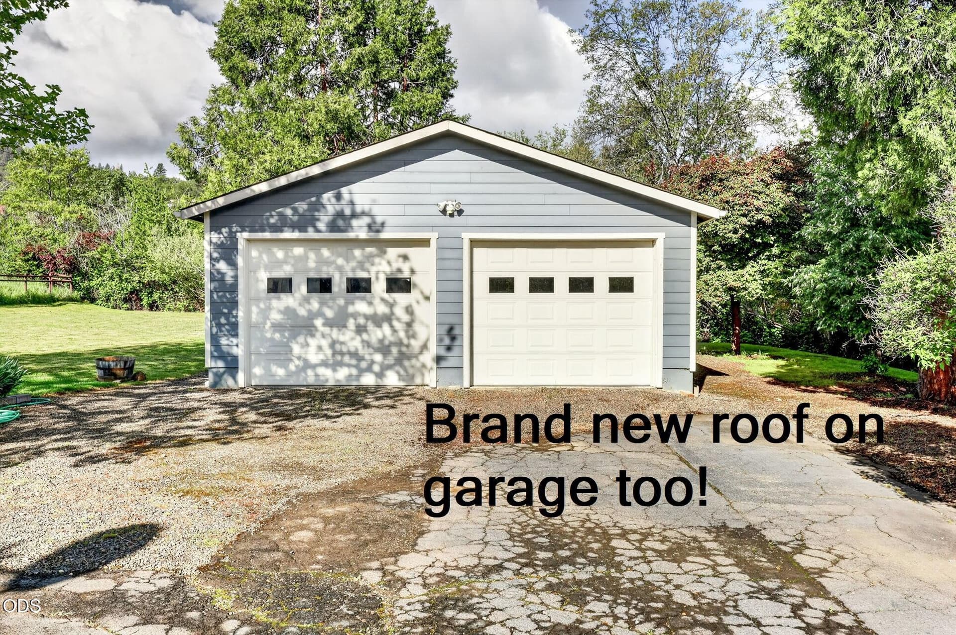 APX_0046. Photo 2 of 43, 2076 Magnolia Avenue, Medford, OR 97501