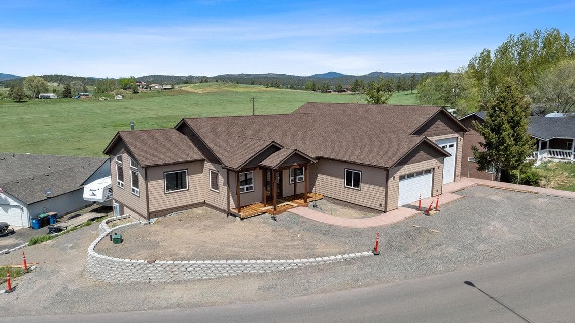 2. Photo 2 of 62, 3248 NE Yellowpine Road Unit 00, Prineville, OR 97754