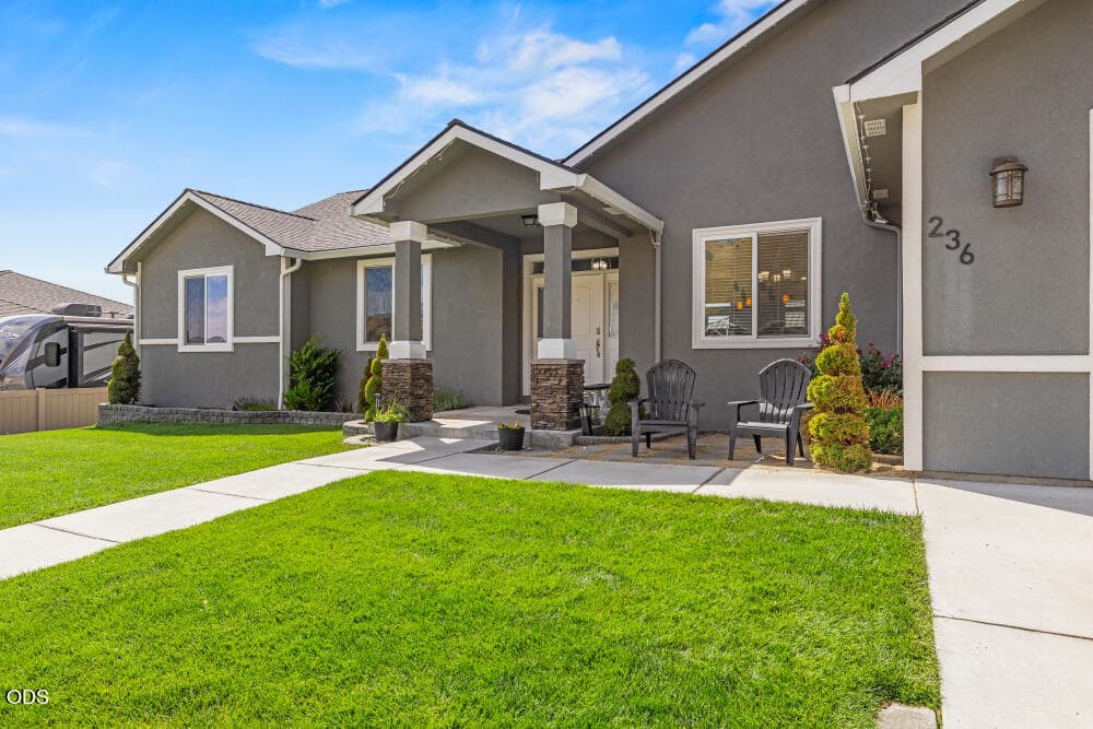236SkyridgeDr-41. Photo 4 of 67, 236 Skyridge Drive, Klamath Falls, OR 97603