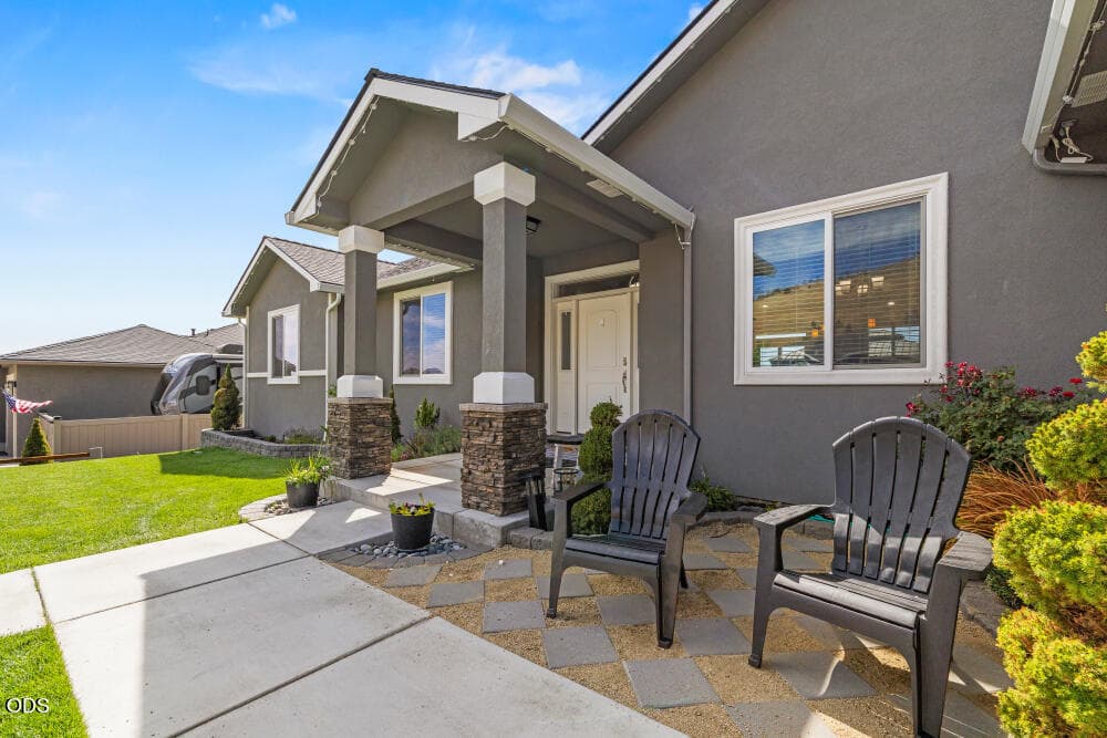 236SkyridgeDr-42. Photo 5 of 67, 236 Skyridge Drive, Klamath Falls, OR 97603