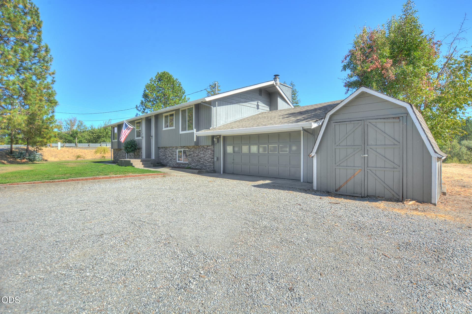 05. Photo 5 of 68, 7875 E Evans Creek Road, Rogue River, OR 97537
