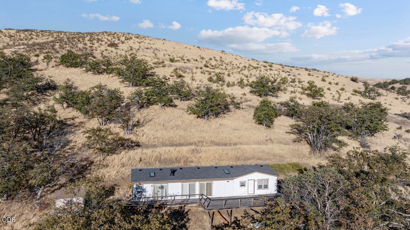 1. Photo 1 of 26, 3150 Butler Creek Road, Ashland, OR 97520