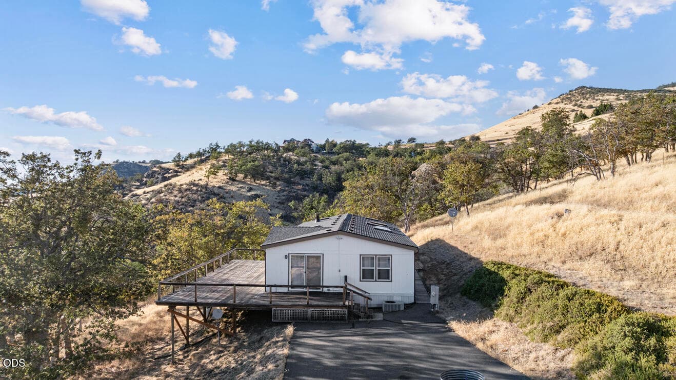 2. Photo 2 of 26, 3150 Butler Creek Road, Ashland, OR 97520