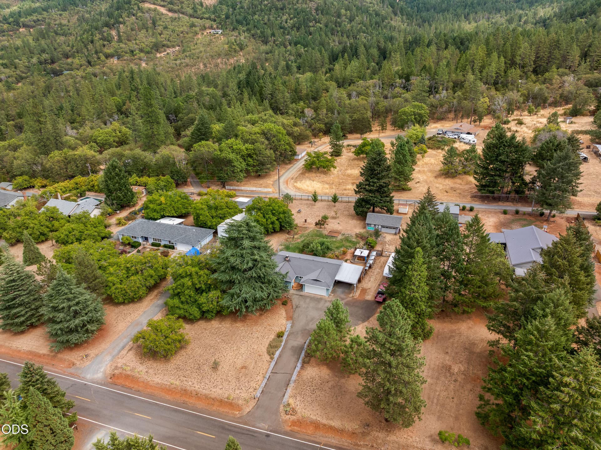 01-DRONE (1 of 7). Photo 1 of 30, 221 Village Lane, Grants Pass, OR 97527