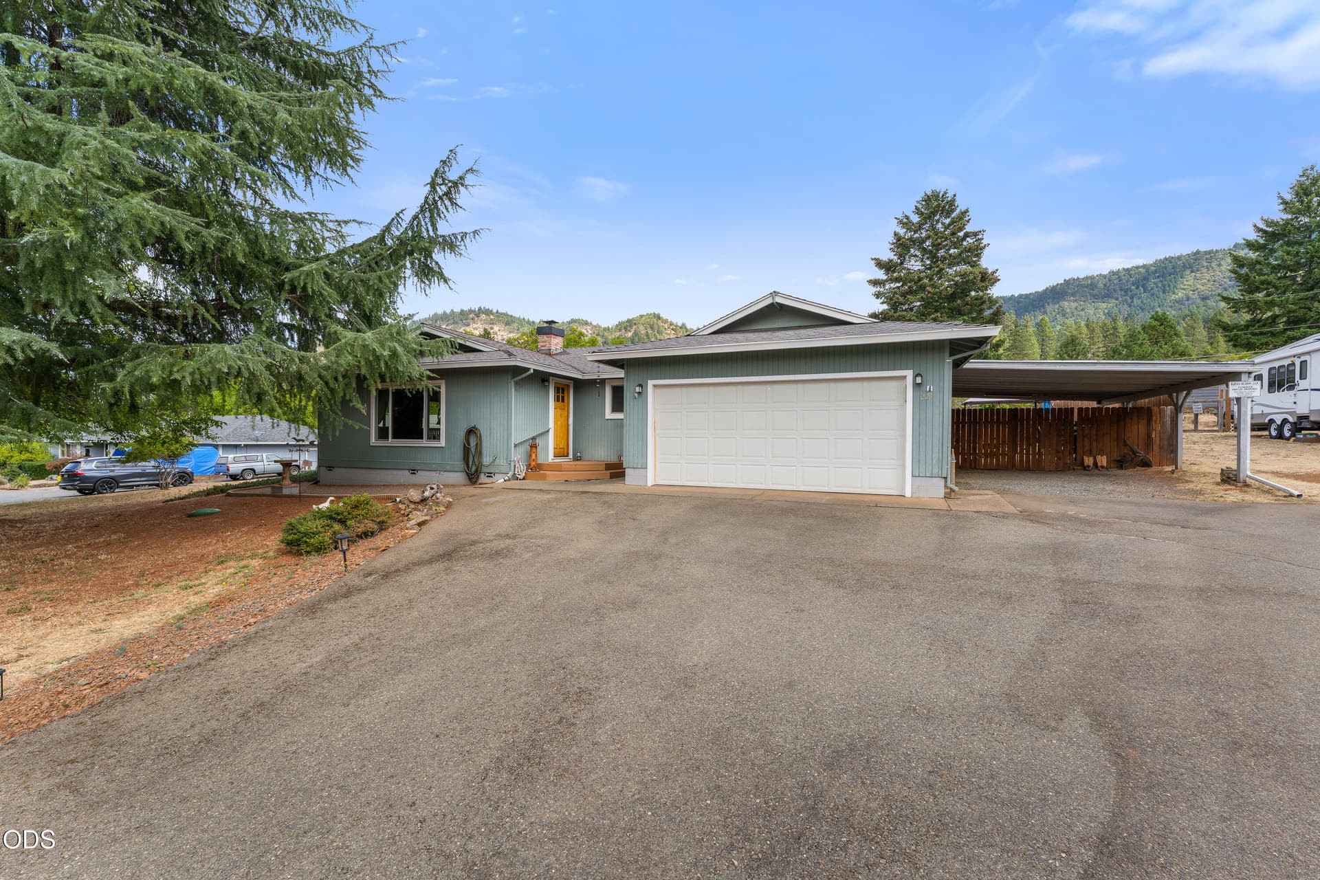 08-EXT (1 of 20) - Copy. Photo 5 of 30, 221 Village Lane, Grants Pass, OR 97527