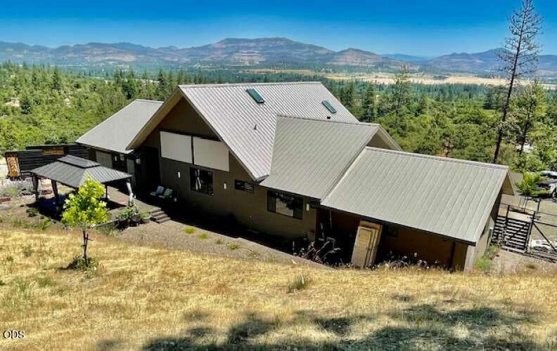 Mendelsohn.5. Photo 5 of 40, 693 Ironwood Drive, Eagle Point, OR 97524