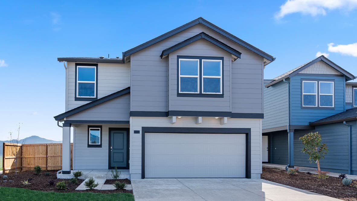 001 Exterior S135C. Photo 1 of 26, 2594 Addysen Park Way, Medford, OR 97501
