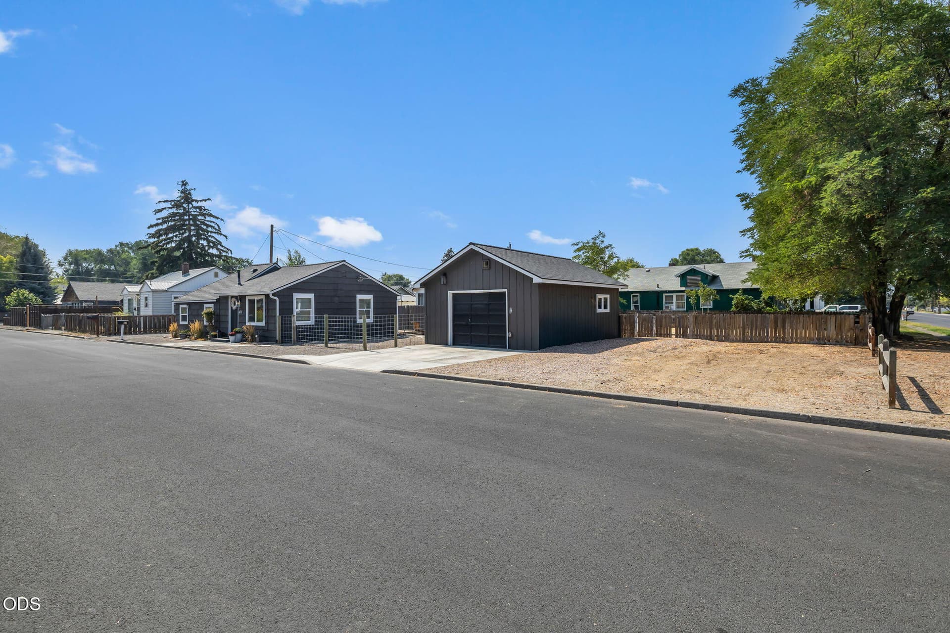 2026_09_01_673_ne_garner_street_pv-4. Photo 4 of 35, 673 NE Garner Street, Prineville, OR 97754