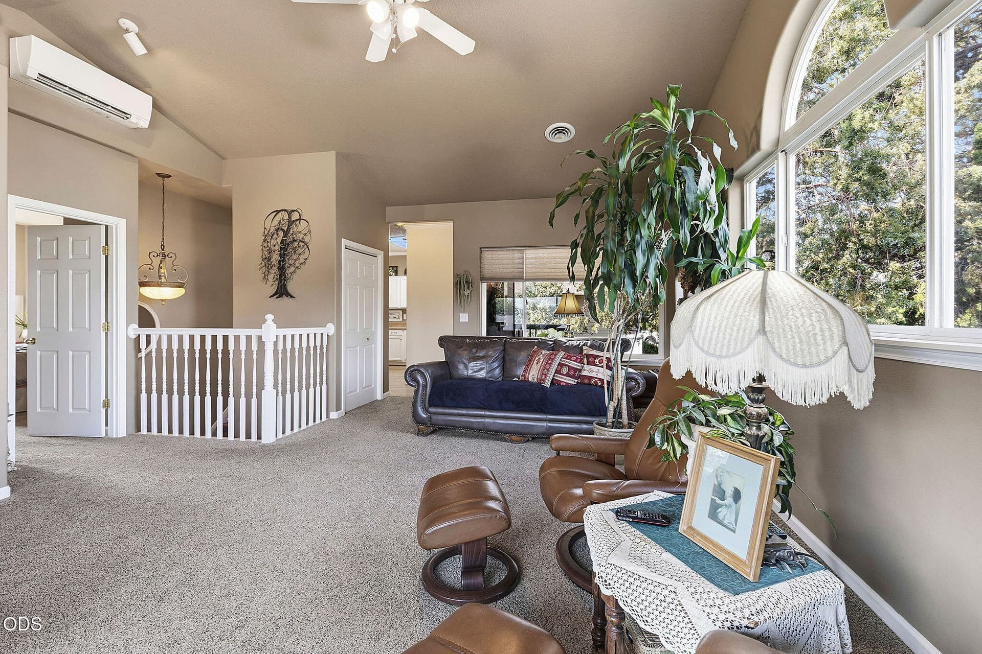 Living Room. Photo 5 of 35, 2350 SW Indian Avenue, Redmond, OR 97756