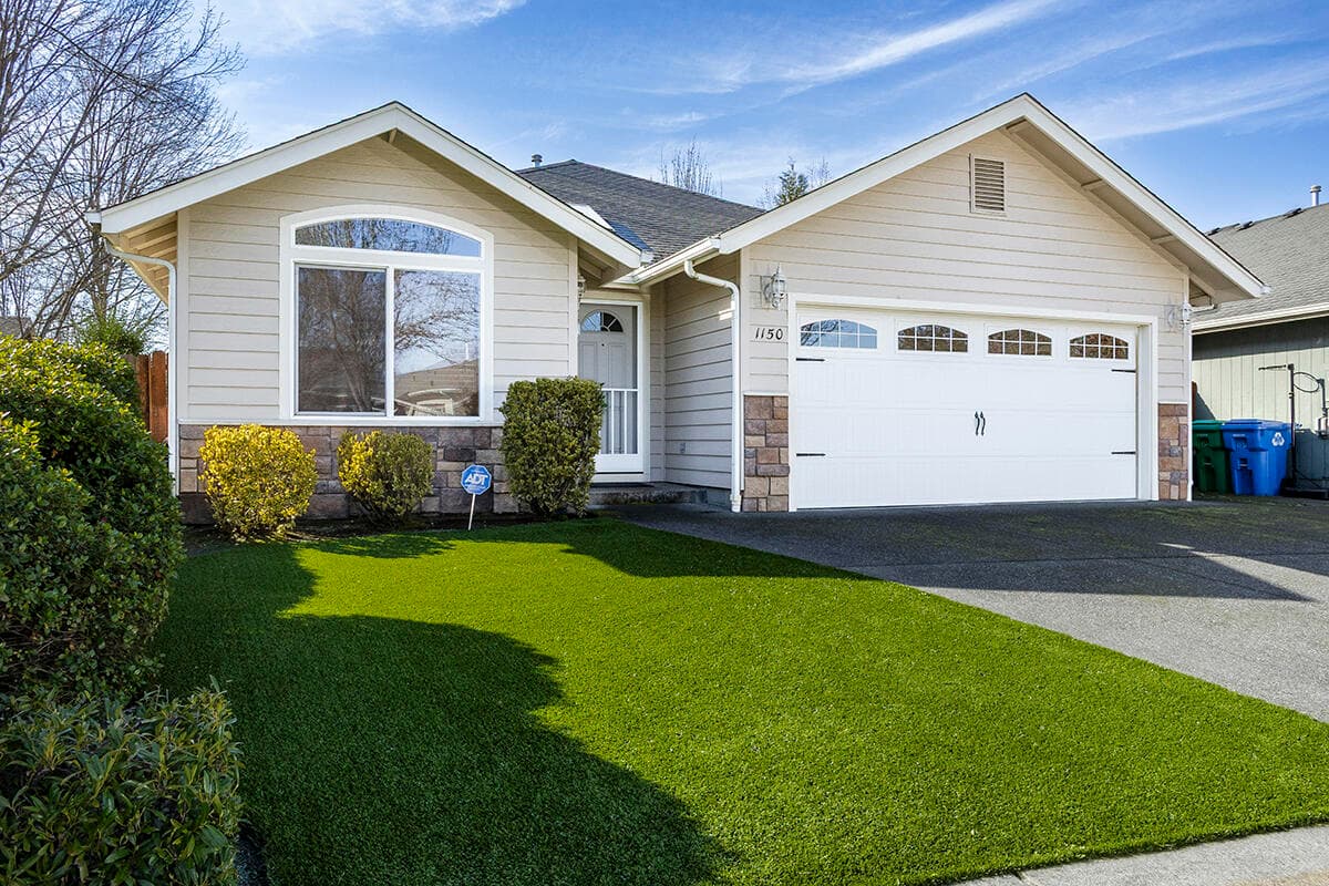 2. Photo 2 of 22, 1150 Angler Lane, Grants Pass, OR 97527