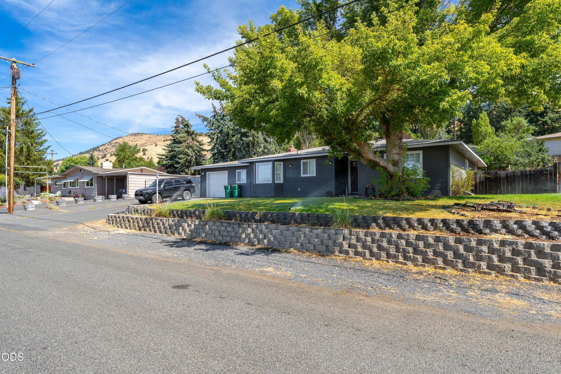 EXT (1 of 4). Photo 2 of 17, 1801 McClellan Drive, Klamath Falls, OR 97603