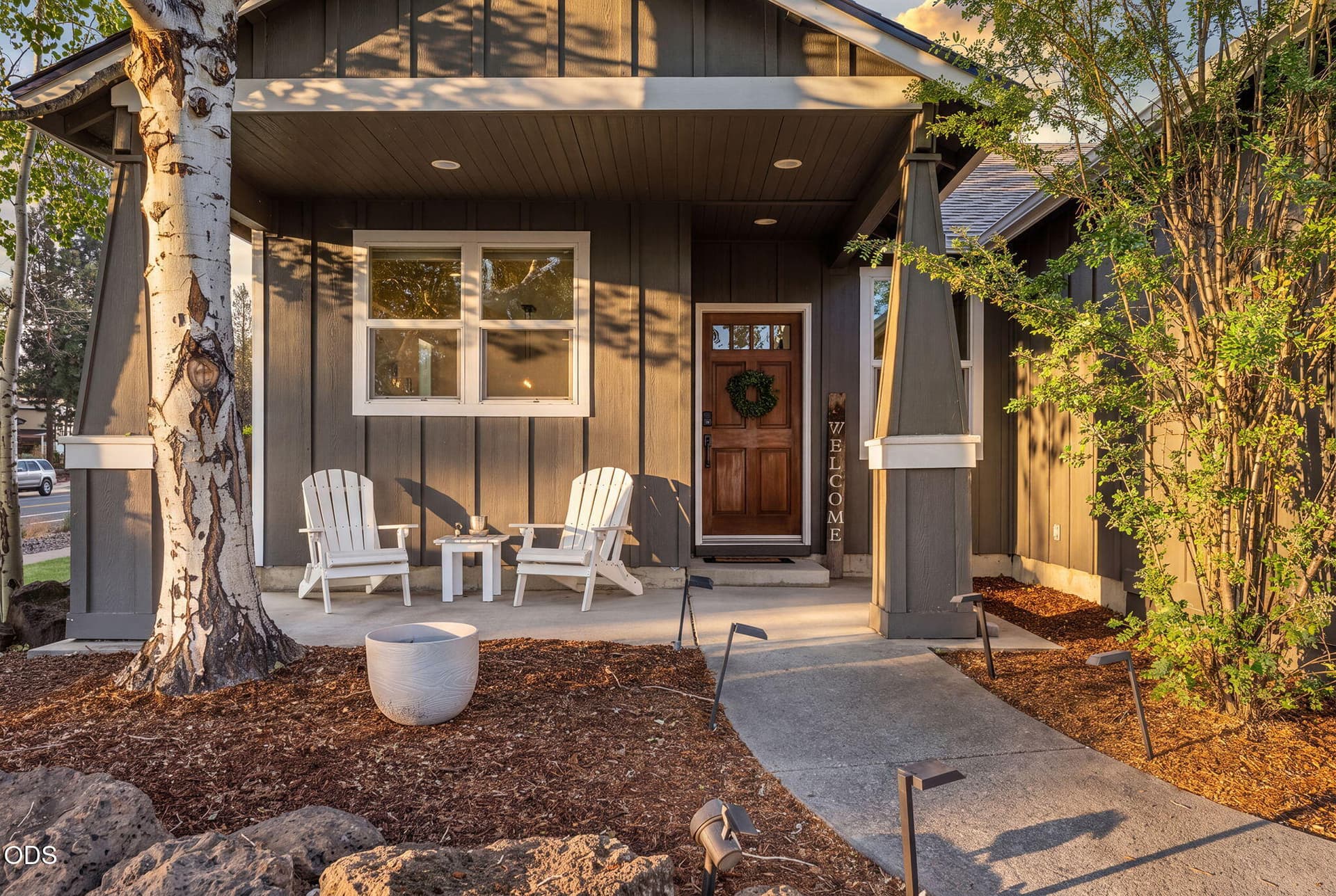 2-web-or-mls-DSC02262_Golden_Hour_Sideli. Photo 2 of 37, 61076 Honkers Lane, Bend, OR 97702