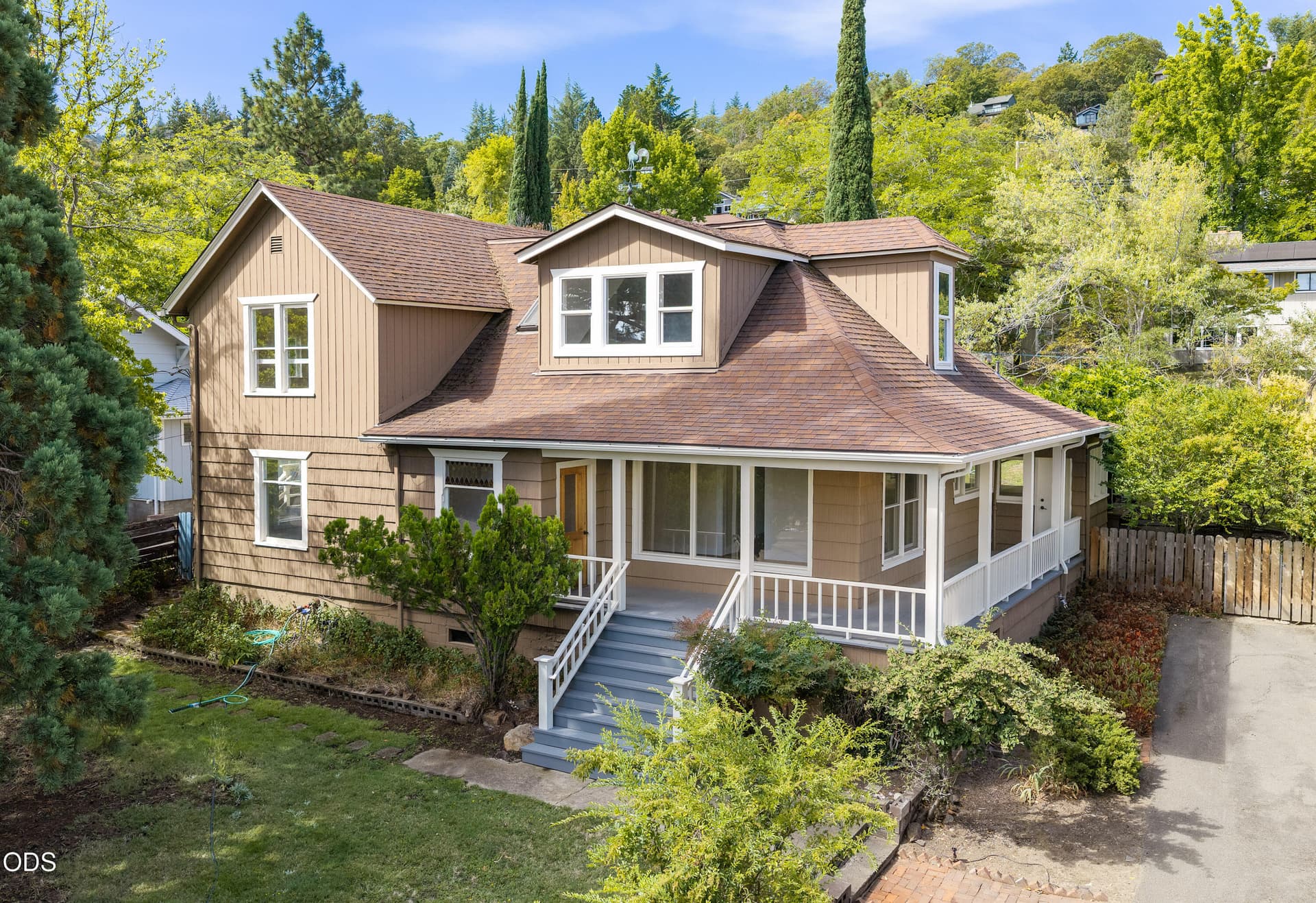 ApxCS200005. Photo 1 of 58, 527 Chestnut Street, Ashland, OR 97520