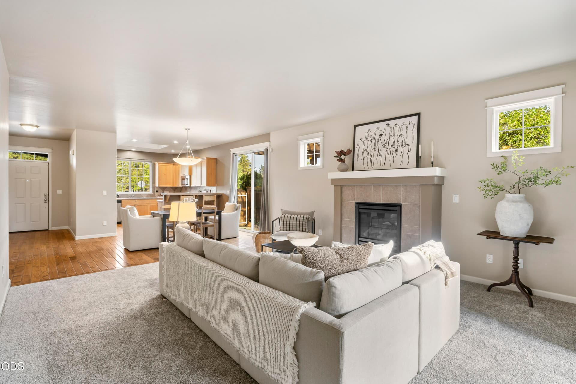04. Photo 4 of 24, 61146 SE Sydney Harbor Drive, Bend, OR 97702