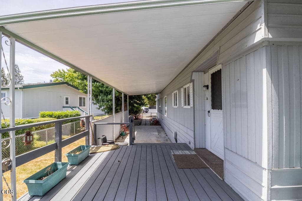 4. Photo 4 of 34, 314 Bandy Way, Grants Pass, OR 97526