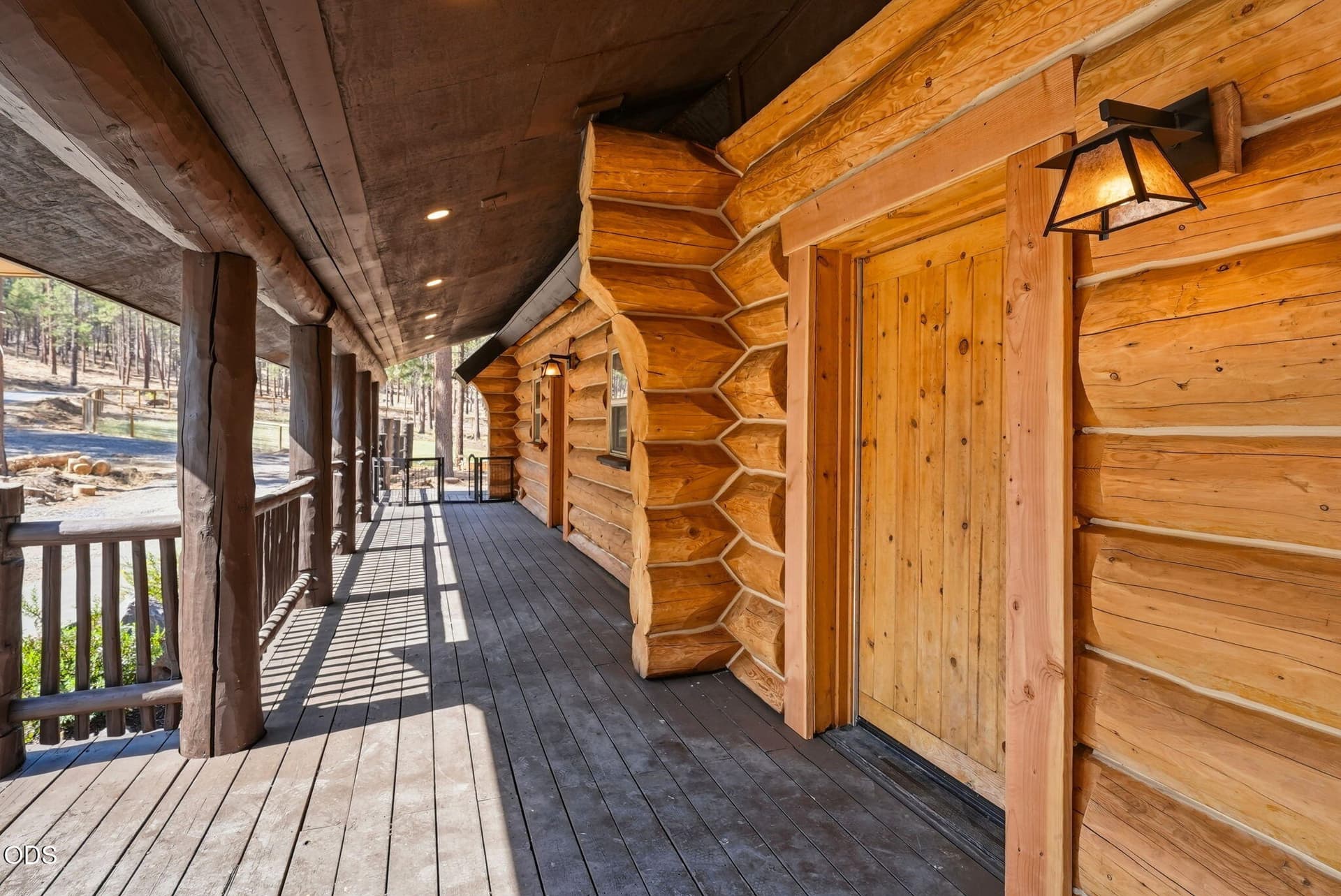 8-web-or-mls-Riley-Visuals-8. Photo 3 of 71, 17031 Wilt Road, Sisters, OR 97759
