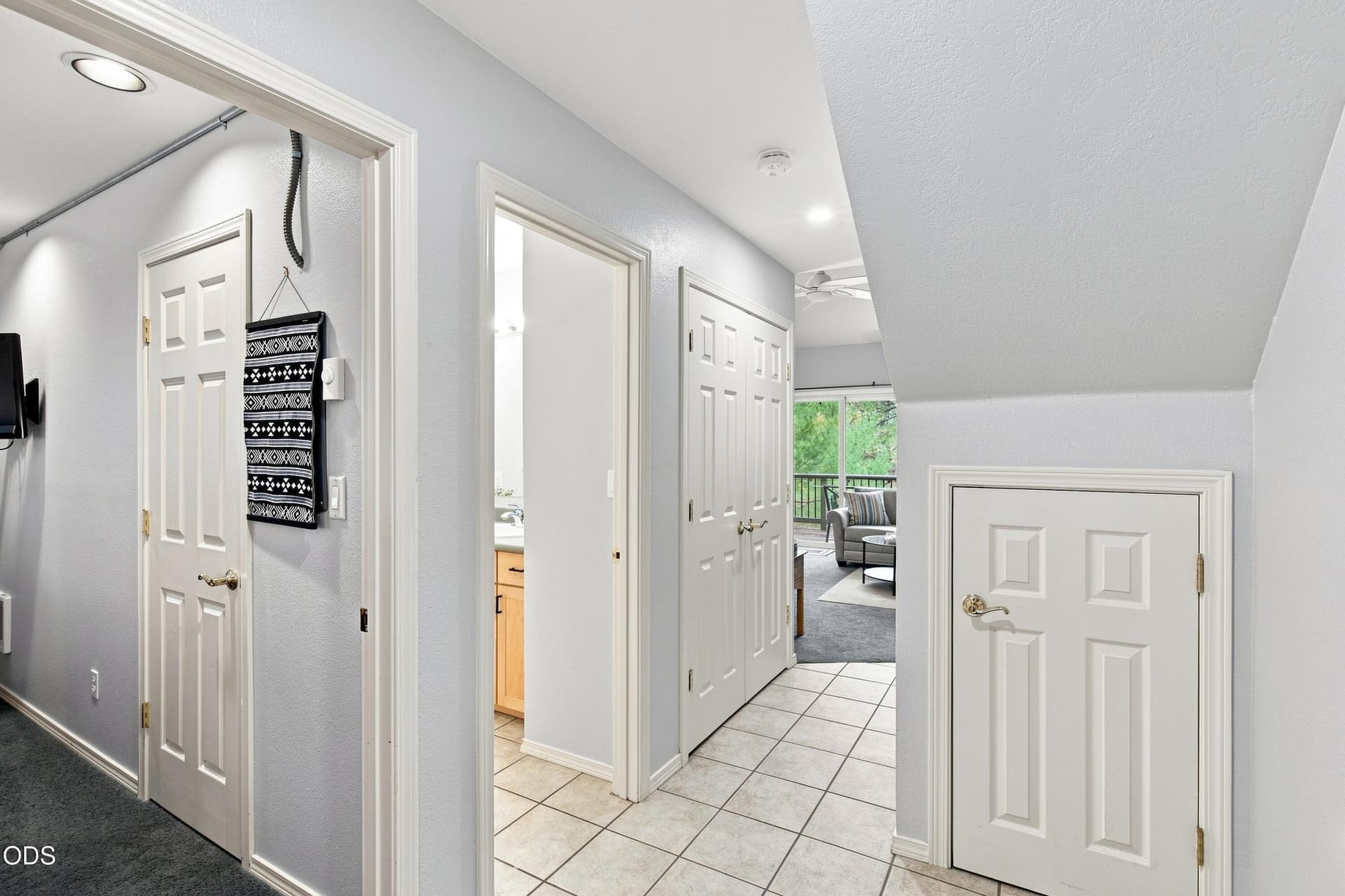 Entry. Photo 4 of 28, 19717 SW Mount Bachelor Drive Unit 217, Bend, OR 97702
