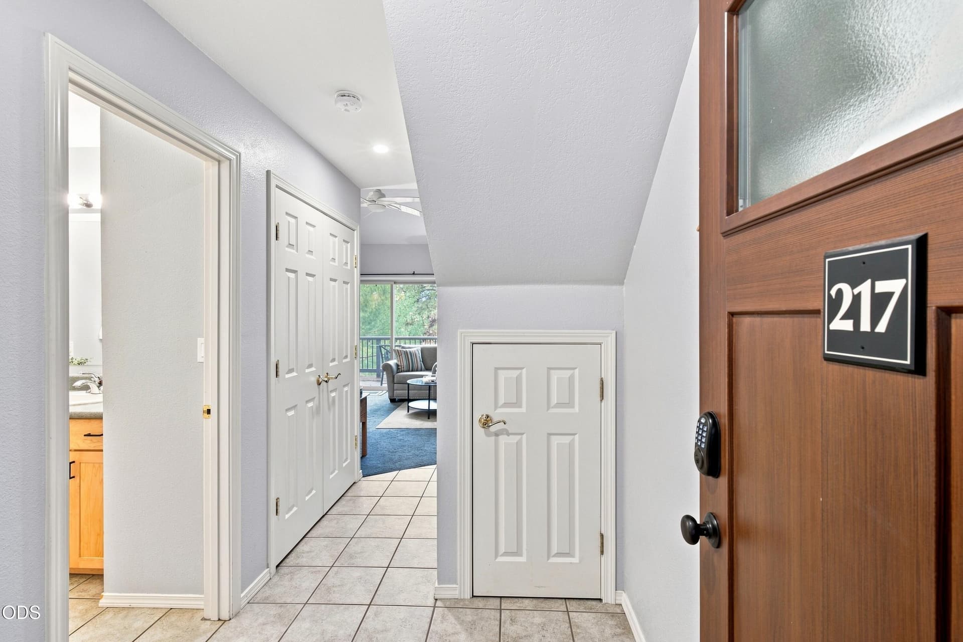 Entry. Photo 5 of 28, 19717 SW Mount Bachelor Drive Unit 217, Bend, OR 97702