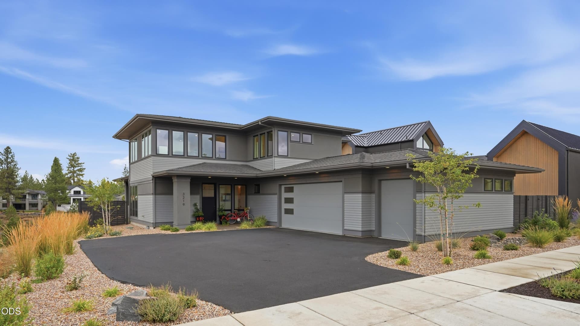 Beautiful Contemporary Prairie Home. Photo 1 of 39, 3219 NW Strickland Way, Bend, OR 97703
