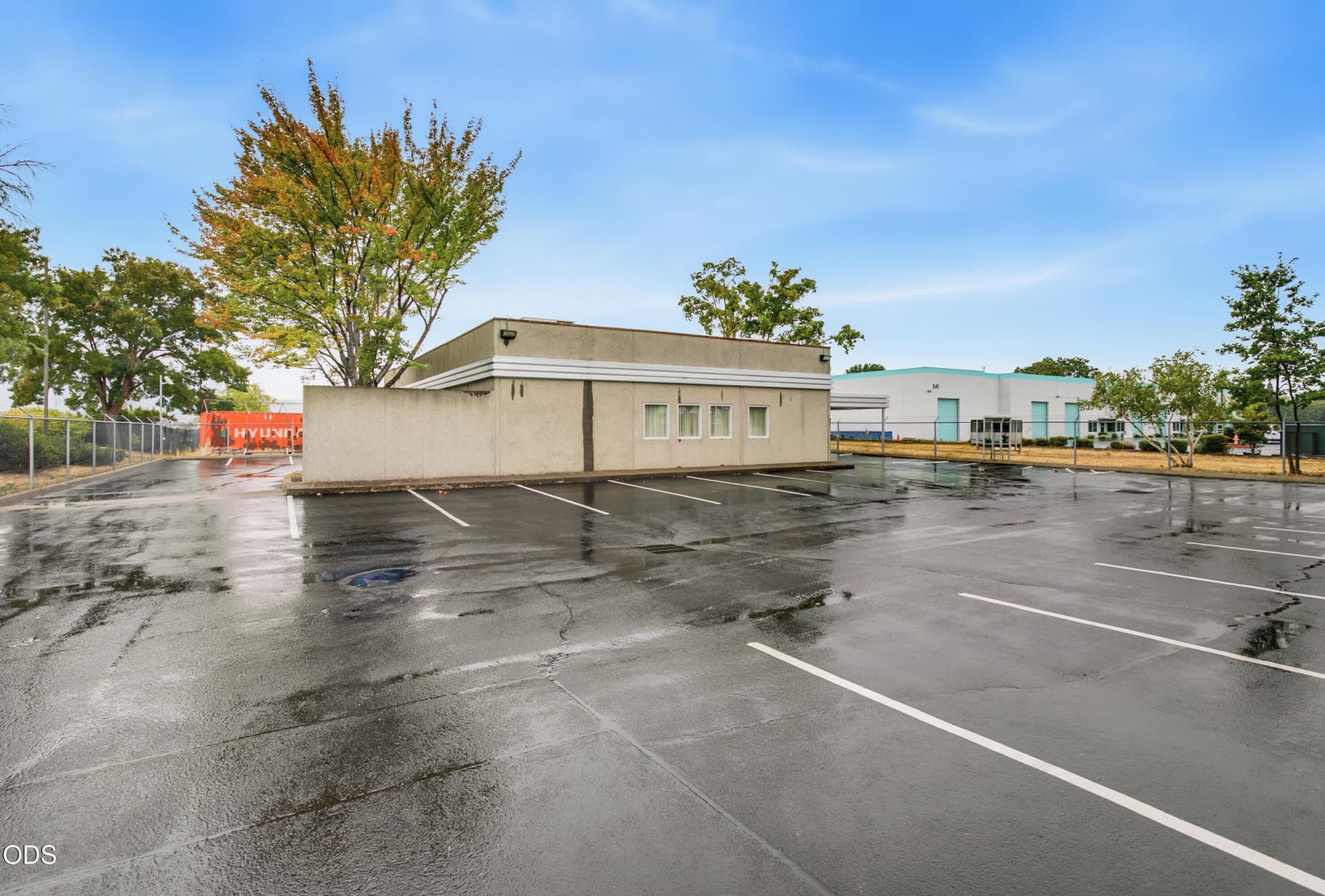 9R9A5589. Photo 1 of 46, 546 Business Park Drive, Medford, OR 97504
