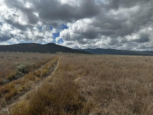 Lot. Photo 1 of 1, 0 Deschutes Street Unit Lot 7, Chiloquin, OR 97624