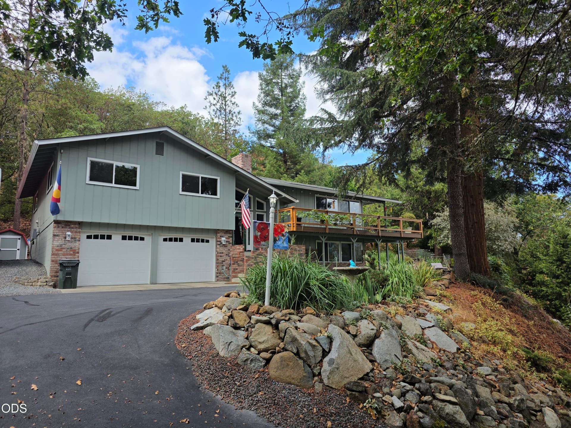 revised photo front primary. Photo 4 of 40, 178 Bluebell Lane, Grants Pass, OR 97527
