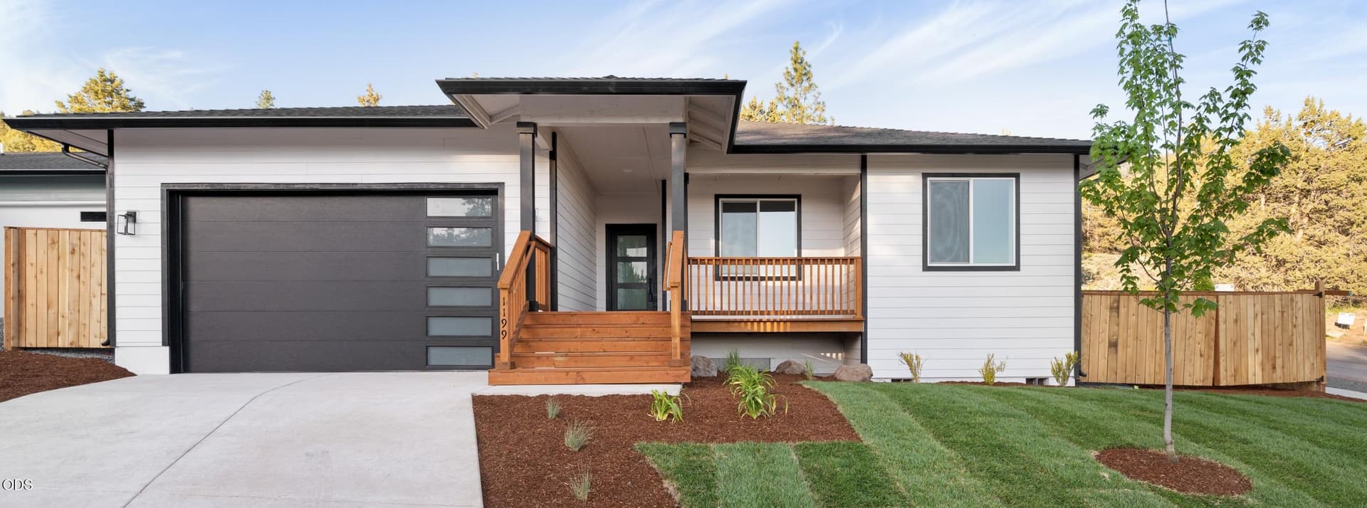 Amber pic. Photo 1 of 24, 1161 W Ridge Drive Unit 146, Klamath Falls, OR 97601