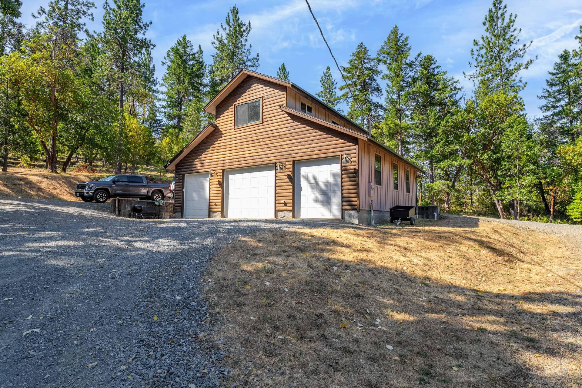 EXT (16 of 19). Photo 3 of 51, 357 El Conejo Drive, Grants Pass, OR 97526