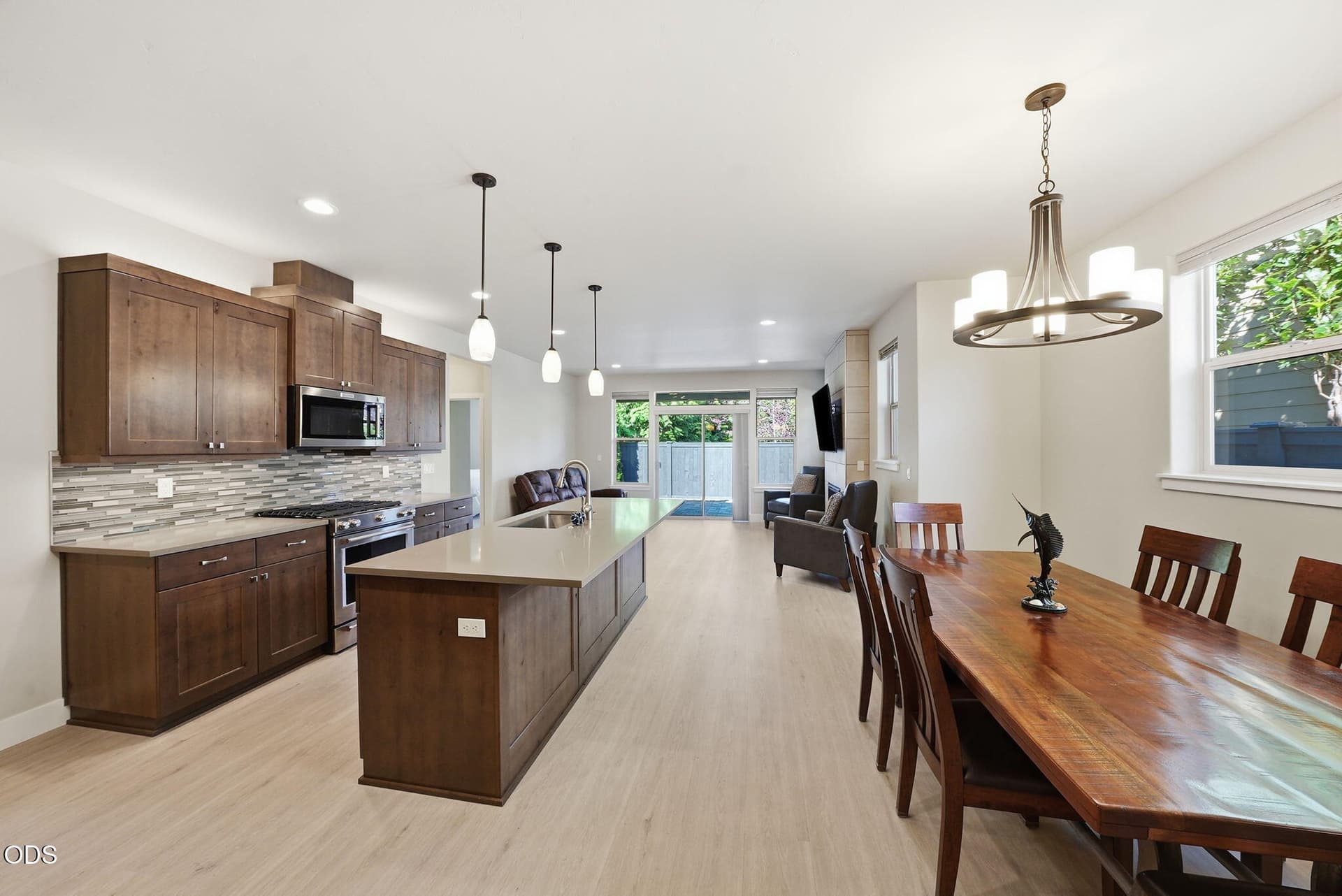18-web-or-mls-Riley_Visuals-18. Photo 4 of 35, 63128 NW Via Cambria, Bend, OR 97703