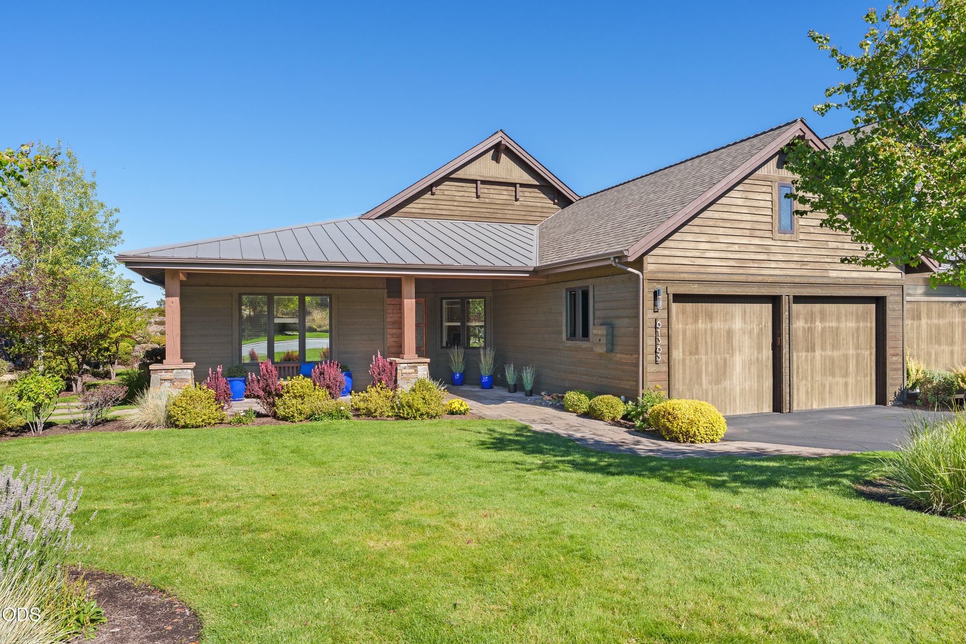 01. Photo 1 of 50, 61365 Triple Knot Road, Bend, OR 97702