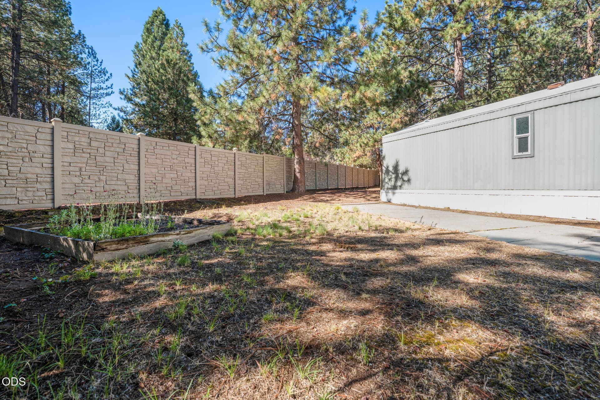 10-web-or-mls-untitled-10. Photo 3 of 32, 61040 S Queens Drive Unit UNIT 17, Bend, OR 97702