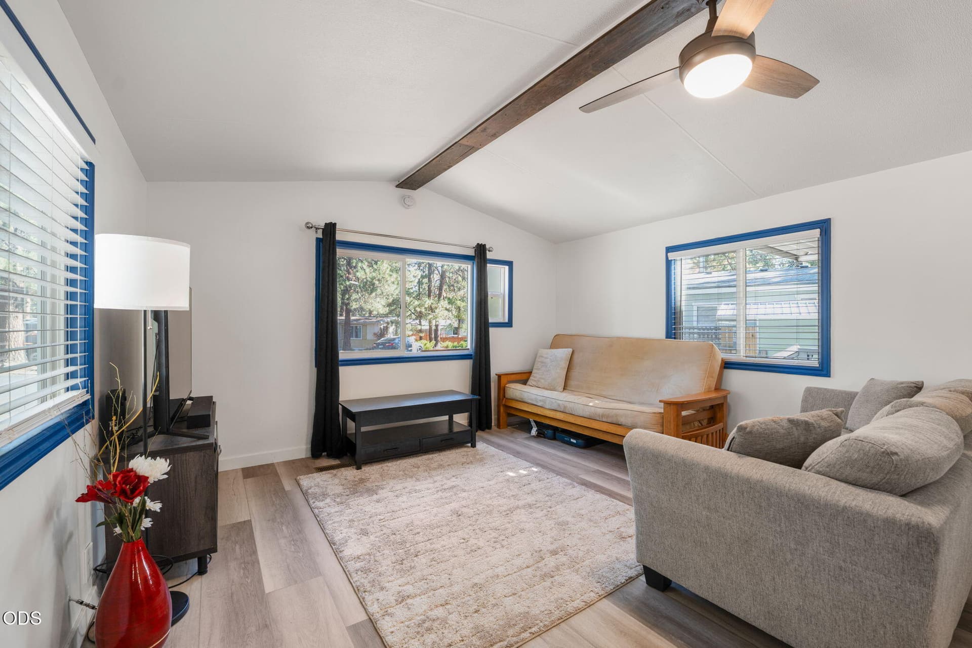 15-web-or-mls-untitled-31. Photo 5 of 32, 61040 S Queens Drive Unit UNIT 17, Bend, OR 97702