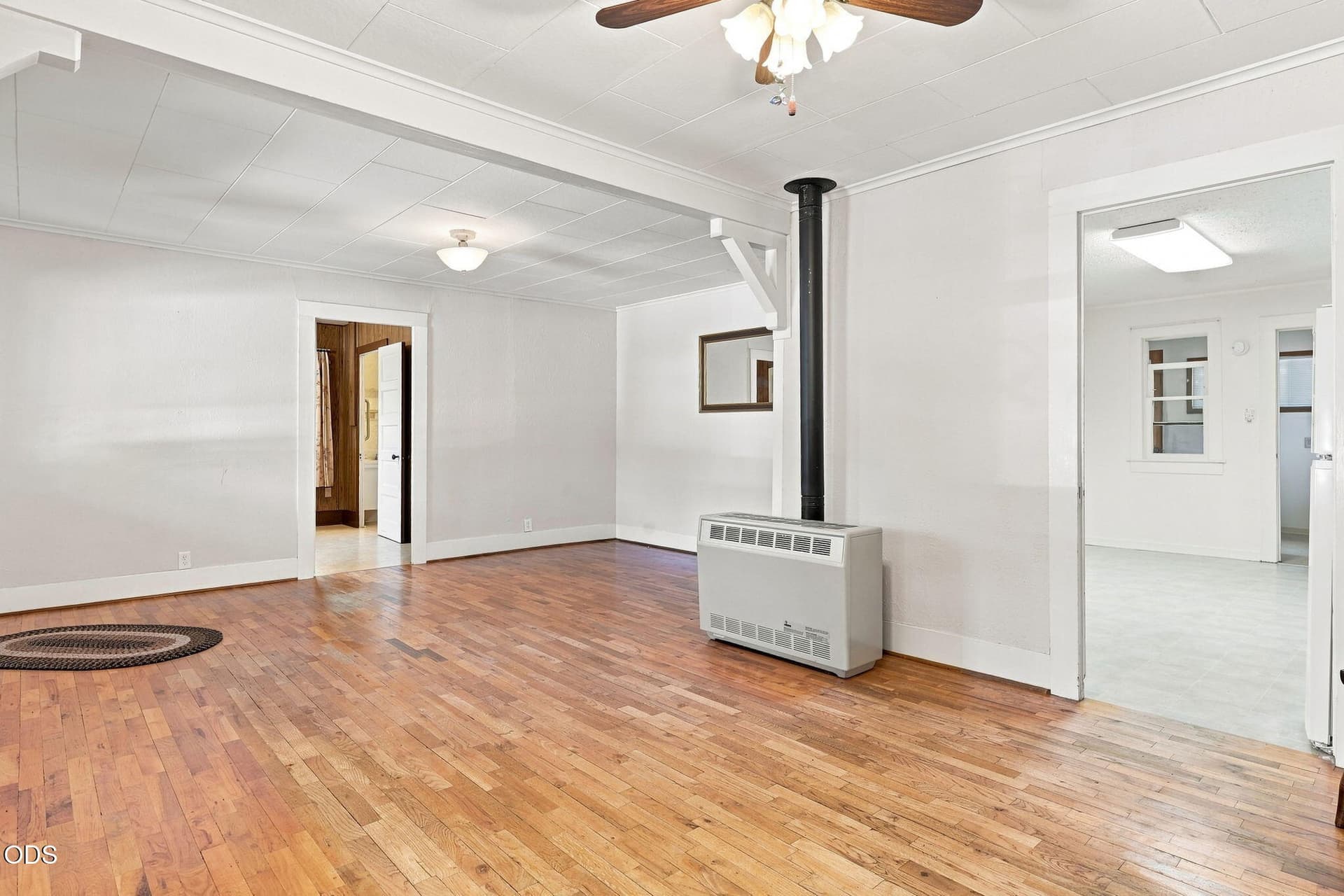 6-web-or-mls-Front St011. Photo 3 of 24, 121 N Front Street, Talent, OR 97540